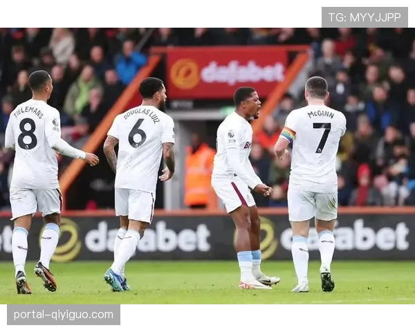 伯恩茅斯2-2战平西汉姆联，塔韦尼耶、于纳尔连追两球